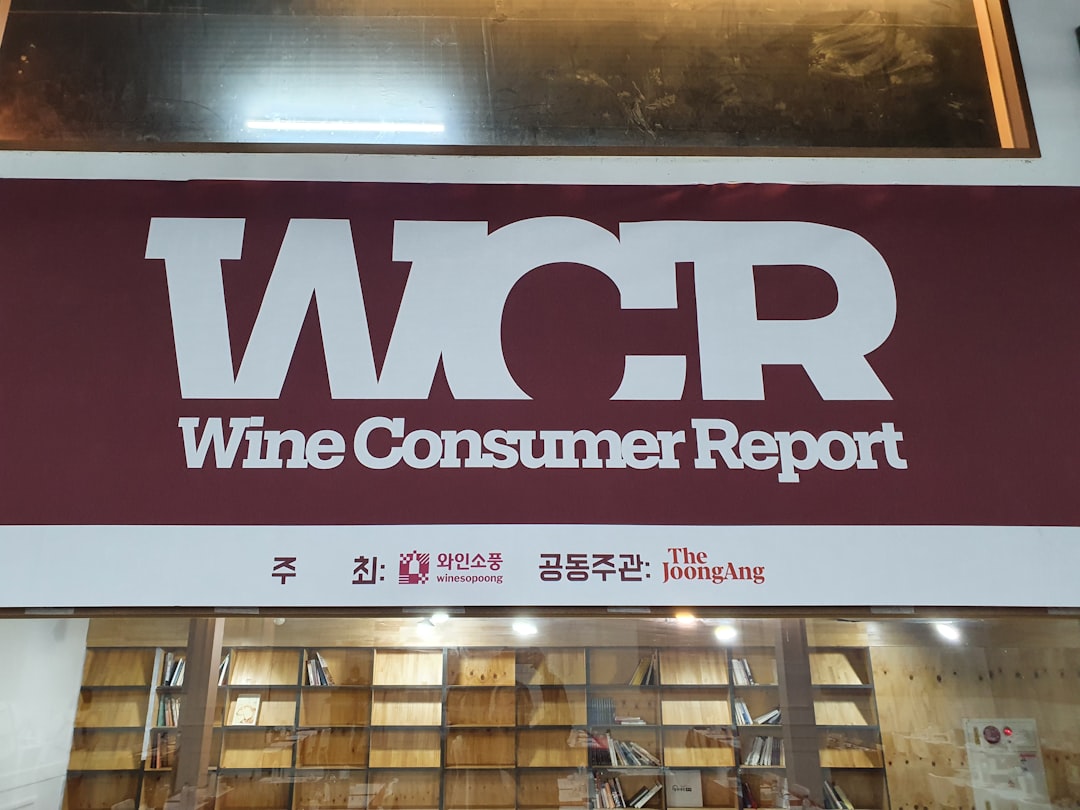 intelig-ncia-artificial-personalizada-moldando-o-futuro-do-consumo-em-2026-1765369308566