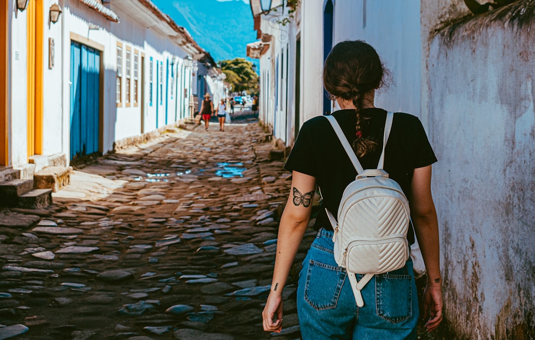 sabores-do-mundo-um-guia-completo-para-suas-viagens-gastron-micas-inesquec-veis-em-2026-1780176105881