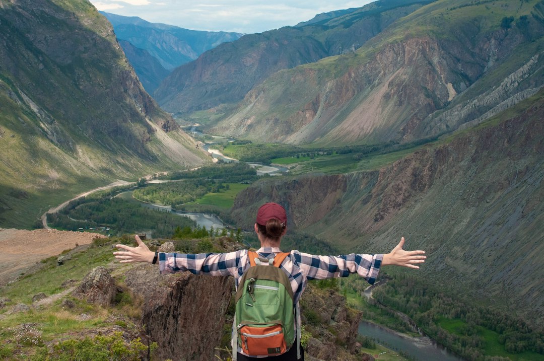 descobrindo-o-mundo-atrav-s-do-paladar-seu-guia-completo-para-viagens-gastron-micas-em-2026-1789528923024