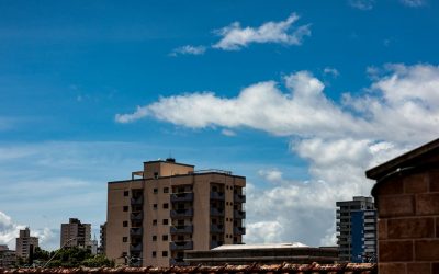 Venda Coberta de Opções: Uma Estratégia Inteligente para Gerar Rendimento no Mercado de Derivados